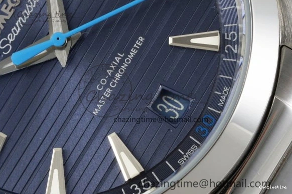 1220 FreshLook Aqua Terra 150M SS JQK 1:1 Best Edition Blue Dial Blue Hand on SS Bracelet A 7831